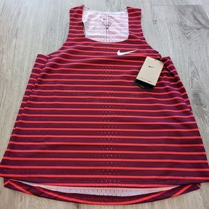 Women’s Nike Dri-FIT ADV AeroSwift Running Singlet Purple DR5852-638 Size S